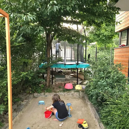 Ma-bebe Playhouse With Private Sauna --- Lake, Parks And Pools In 5 Min *