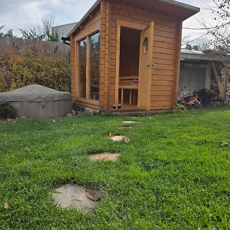 Ma-bebe Playhouse With Private Sauna --- Lake, Parks And Pools In 5 Min *